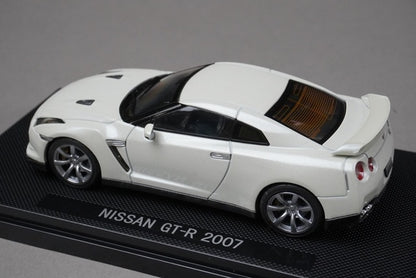 1:43 EBBRO 44037 Nissan GT-R 2007 White Pearl model car