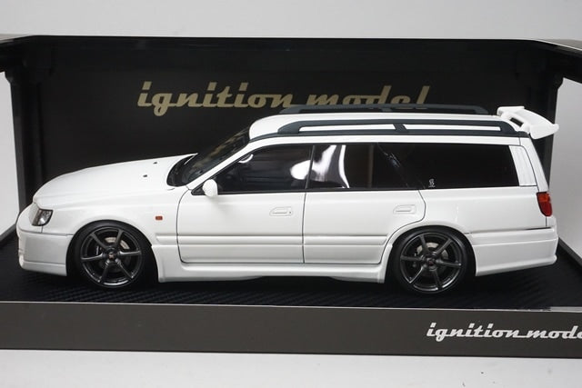 1:18 ignition model IG2886 Nissan Stagea 260RS (WGNC34) White