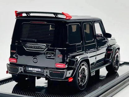 MOTORHELIX 1:18 Brabus G900 Black