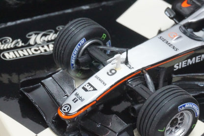 1:43 MINICHAMPS 530054319 McLaren Mercedes MP4/20 Monaco GP 2005 K.Raikkonen #9