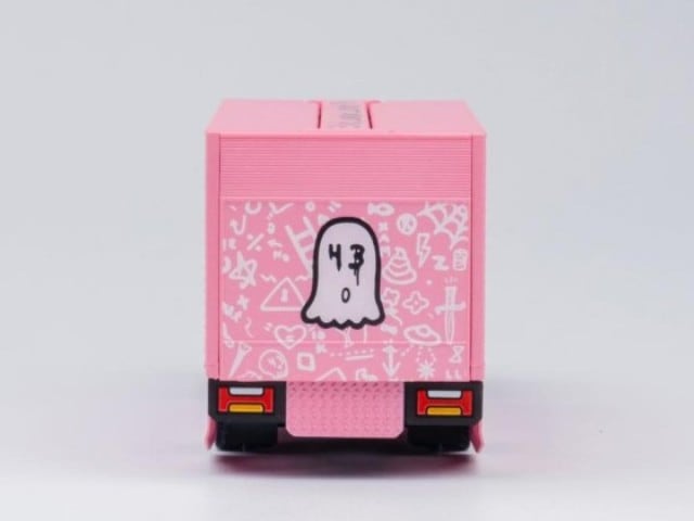 Micro Turbo PEAKO 1:64 Wing Custom Truck Custom Truck Ken Block Hoonipigasus #43 pink ABS with accessories