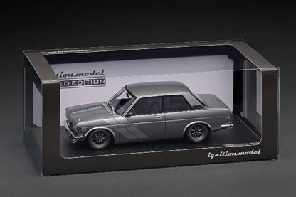 IG3310 ignition model 1:18 Nissan Datsun Bluebird (510) Gun Metallic With Engine