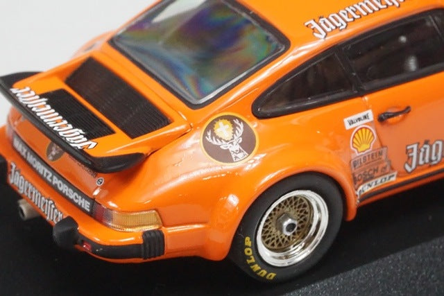 1:43 MINICHAMPS 400766412 Porsche 934 Eifelrennen DRM Jagermeister Winner '76