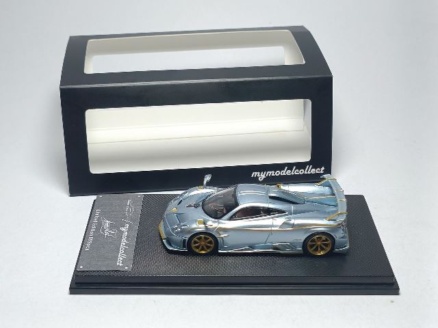 [ Pre-order ] MC640015A MC Model Collect 1:64 Scale Pagani Huayra Imola Silver Blue Orange Stripes