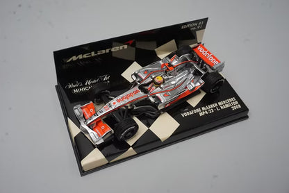 1:43 MINICHAMPS 530084322 Vodafone McLaren Mercedes MP4-23 2008 #22 L. Hamilton model car