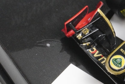 1:43 MINICHAMPS 410120179 Lotus F1 Team Renault R30 Valencia 2012 #9 model car