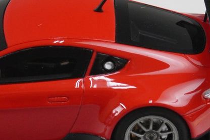 1:43 MINICHAMPS 437121392 Aston Martin V12 Vantage GT3 Red model car