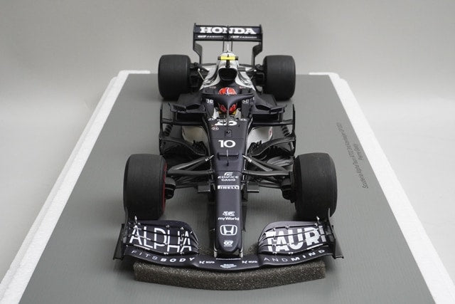 1:18 Spark 18S591 AlphaTauri Honda AT02 Azerbaijan GP 3rd 2021 #10 P.Gasly model car