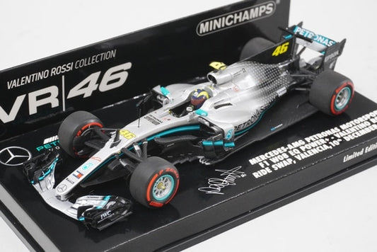 1:43 MINICHAMPS 410191746 Mercedes-AMG Petronas Motorsport F1 W08 Valencia RIDE SWAP 2019 #46 V. Rossi model car
