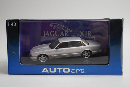 1:43 AUTOart 53603 Jaguar XJR Silver model car