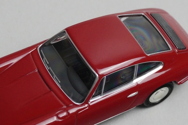 1:64 Tomica Limited Vintage LV-93a Porsche 912 1965 model car