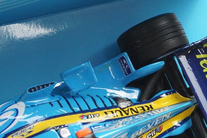 1:43 MINICHAMPS Michelin Custom Renault 2005 #5 Mild Seven Specification model car