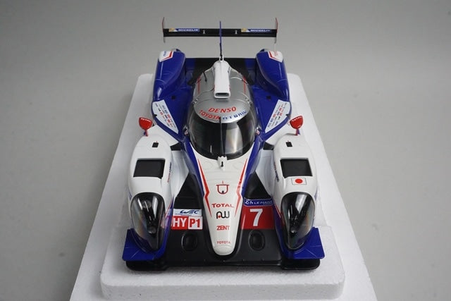 1:18 AUTOart 81415 Toyota TS040 Hybrid Le Mans 2014 #7 model car