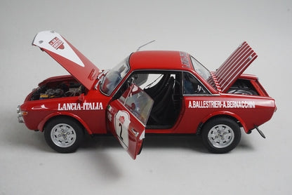 1:18 AUTOart 87219 Lancia Fulvia 1.6HF Sanremo Rally 1972 #2 model car
