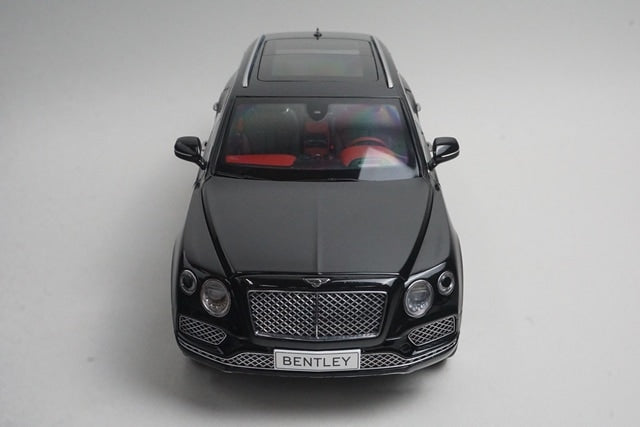 KS08376E KYOSHO 1:18 08921NX Bentley Bentayga Onyx