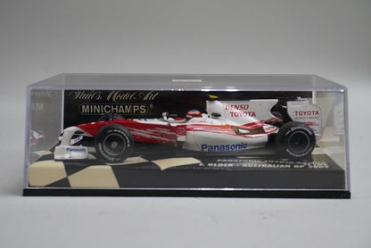1:43 MINICHAMPS 400090010 Panasonic Toyota Racing Australian GP 2009 #10 model car