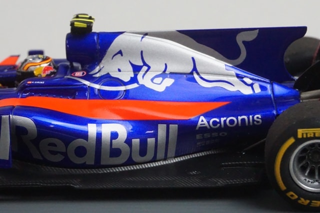 1:43 Spark S5038 Scuderia Toro Rosso STR12 #55 Australian GP 2017 model car