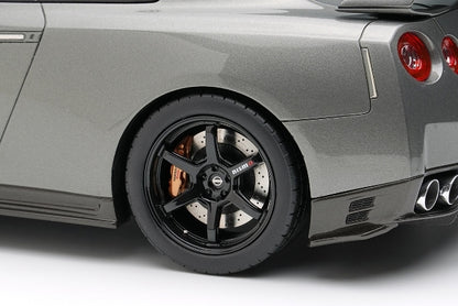 [ Pre-order ] EML173 Make Up EIDOLON 1:18 Nissan GT-R (NISMO R35 CRS Version) 2013 Dark Metal Gray