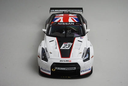 1:18 AUTOart 81078 Nissan GT-R FIA GT1 SUMO POWER GT World Championship 2010 #23 M.Krumm / P.Dumbreck