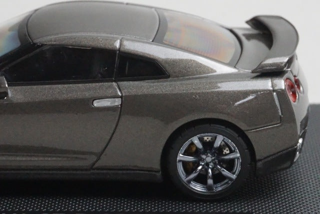 1:43 EBBRO 44039 Nissan GT-R 2007 Titanium Gray