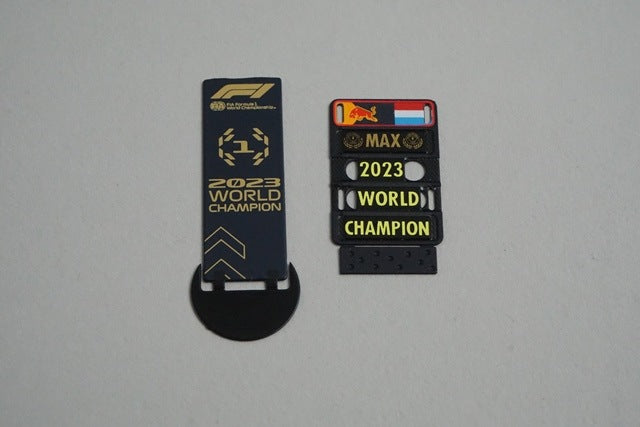 1:43 SPARK S8919 Oracle Red Bull Racing RB19 Qatar GP 2023 #1 M. Verstappen model car