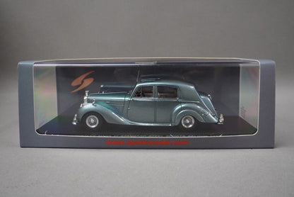 1:43 SPARK S3802 Bentley Mark VI Standard Steel Sports Saloon 1952