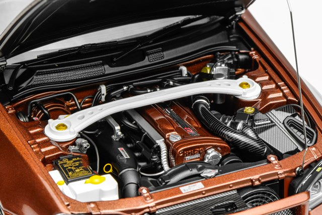 M83414 MOTORHELIX 1:18 Nissan Skyline GT-R R34 Customised Version Metal Bronze model car