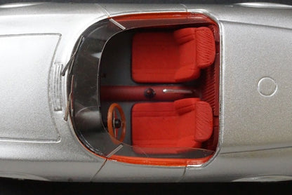 1:43 SPARK S1302 Abarth 1000 GT Spider Pininfarina 1964 model car