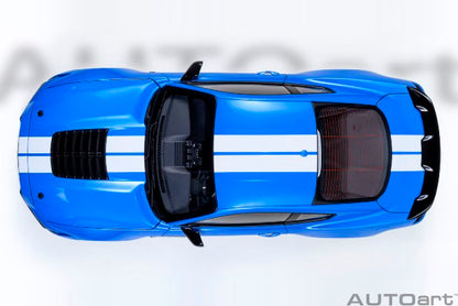 73094 AUTOART 1:18 Ford Mustang Shelby GT500 (Blue with White Stripes)