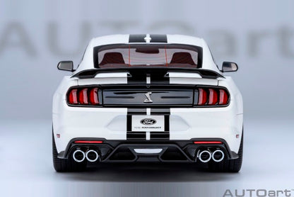 [ Pre-order ] 73095 AUTOart 1:18 Ford Mustang Shelby GT500 (White with Black Stripes)