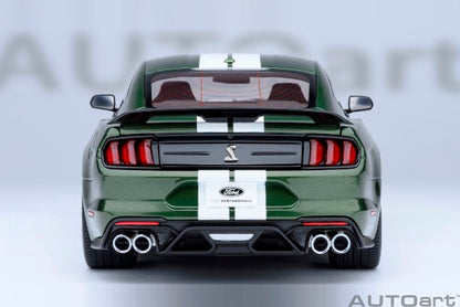 [ Pre-order ] 73097 AUTOart 1:18 Ford Mustang Shelby GT500 (Green with White Stripes)