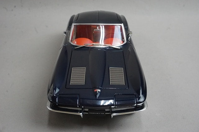 1:18 AUTOart 71181 Chevrolet Corvette Coupe 1963 Daytona Blue