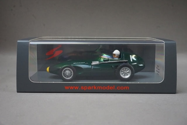 1:43 SPARK S4870 Vanwall VW5 Dutch Grand Prix Winner 1958 #1 S. Moss model car