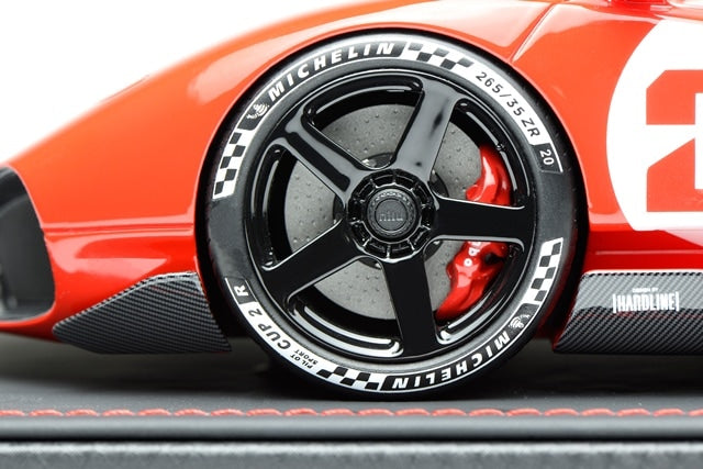 [ Pre-order ] MOTORHELIX 1:18 Nilu 27 NILU GILLES RED