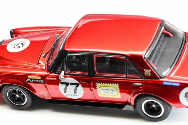 [ Pre-order ] Glory Model 1:64 Mercedes-Benz W205 C63 Red Pig Tribute, China Hangzhou International Model Exhibition Exclusive