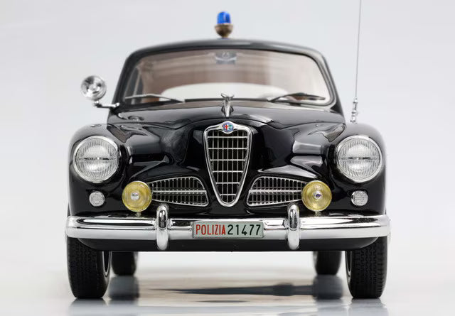 [ Pre-order ] RGM18003POL BBR 1:18 Alfa Romeo 1900 by RGM Design Squadra Mobile Polizia (No Case)