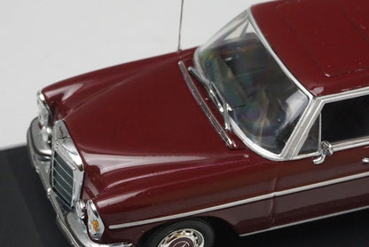1:43 MINICHAMPS 430039102 Mercedes-Benz 300 SEL 6.3 1968-72 Red