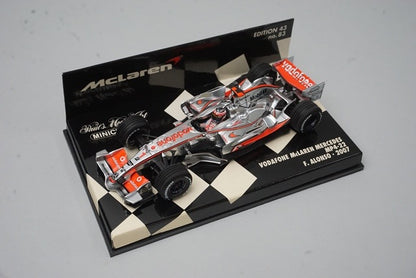 1:43 MINICHAMPS 530074301 Vodafone McLaren Mercedes MP4-22 2007 #1 F. Alonso