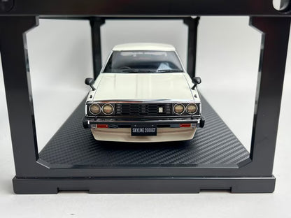 1:18 ignition model IG1080 Nissan Skyline 2000 GT-ES (C210) White