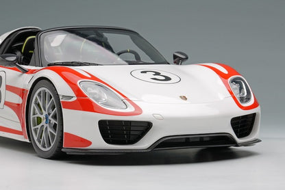 [ Pre-order ] EML206A Make Up EIDOLON 1:18 Porsche 918 Spyder Weissach Package 2011 Wing Up White/Red Salzburg Stripe #3