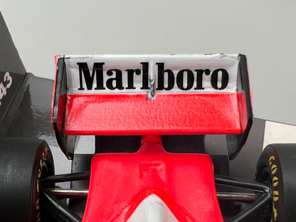 1:43 MINICHAMPS 530930007 McLaren MP4/8 Ford 1993 #7 M.Andretti model car