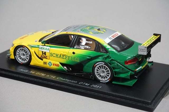 1:43 SPARK S2518 Audi A4 DTM Champion 2011 #14