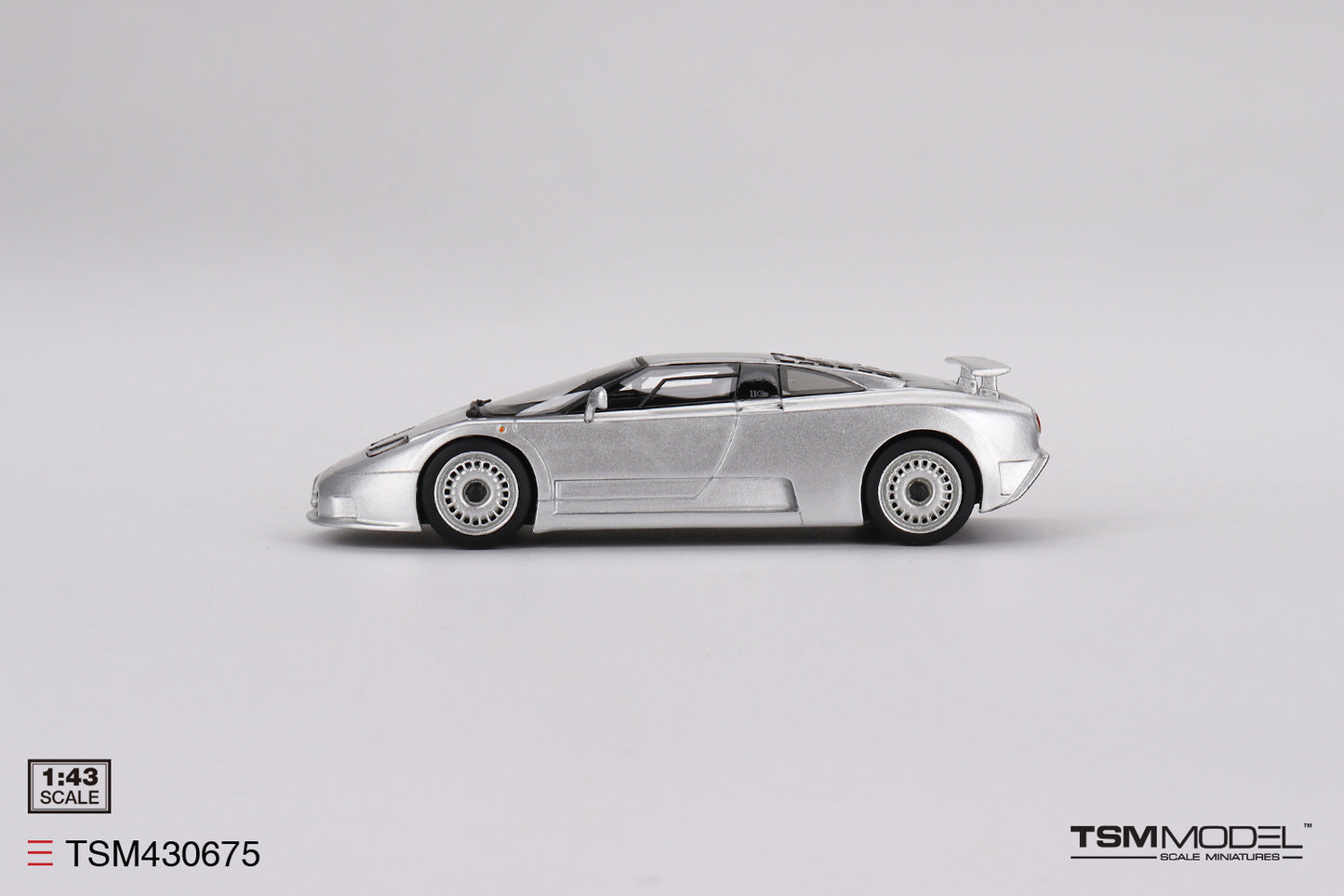 [ Back-order ] TSM TSM430675 1:43 Bugatti EB110 GT Light Gray model car