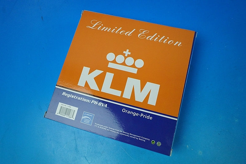 1:400 B777-300ER KLM Netherlands Orange Pride PH-BVA 11286 Phoenix airplane model