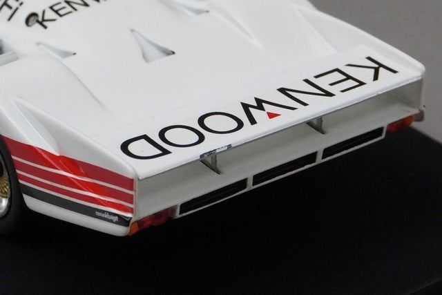 1:43 SPARK KBS024 Porsche 962 Le Mans 1987 #10 model car