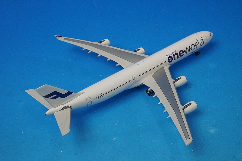 1:400 A340-300 Finnair Oneworld OH-LQE 10548 Phoenix airplane model