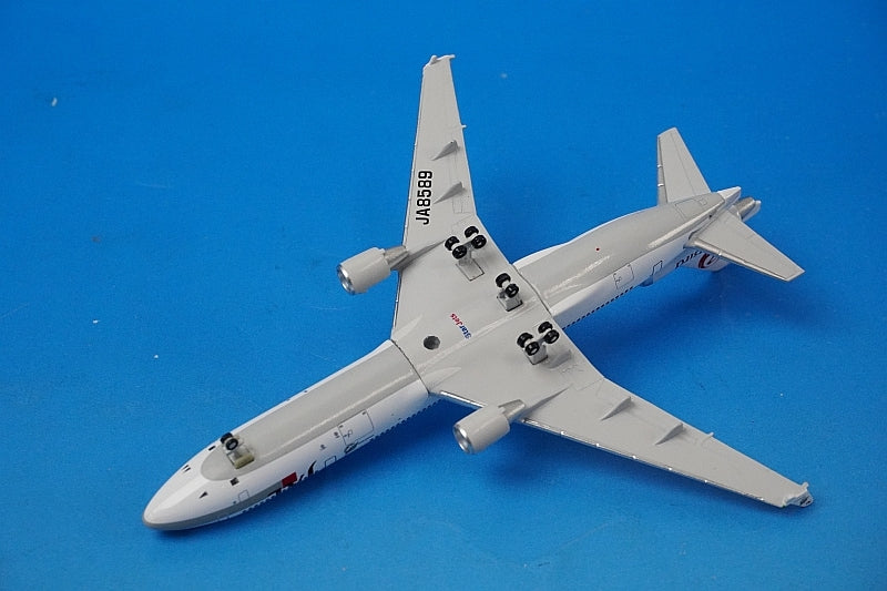 1:500 MD-11 JAL J Bird Ptarmigan JA8589 SJJAL141 Gulliver airplane model
