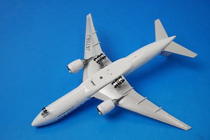1:400 B777-200ER JAL Oneworld JA708J 10669 Phoenix airplane model
