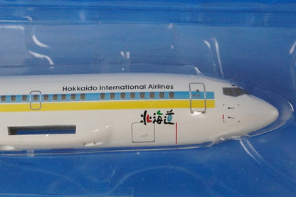 1:200 B737-500 AIRDO Hokkaido JA301K Hogan airplane model