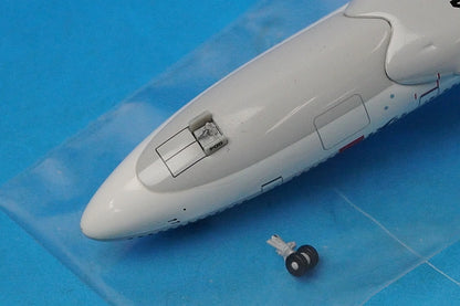 1:400 JAL B777-200 "Tokyo Skytree" (JA8978) [BJE3013] JALUX / Pre-owned & 1/400 JAL B747-400D "Domestic Reservation Toll-Free Number" (JA8904) Big Bird *Blister pack and outer box missing set of 2 units (figures only)